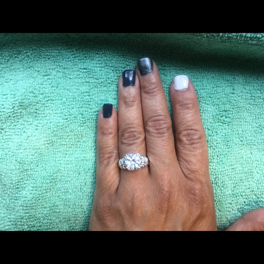 925 Silver Rhodium Plated Large Top Quality CZ